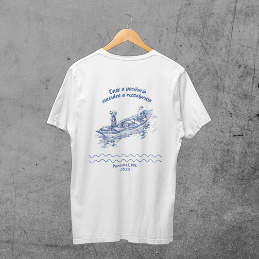 CAMISETA ONDE A PACIENCIA ENCONTRA A RECOMPENSA | ESTAMPA NAS COSTAS